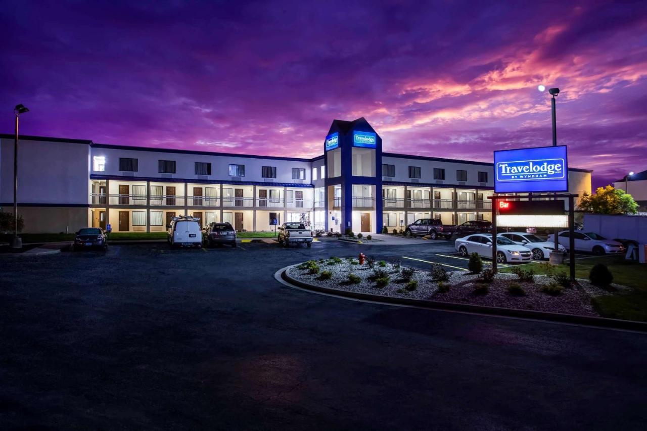 Travelodge By Wyndham Fort Wayne North Exterior foto