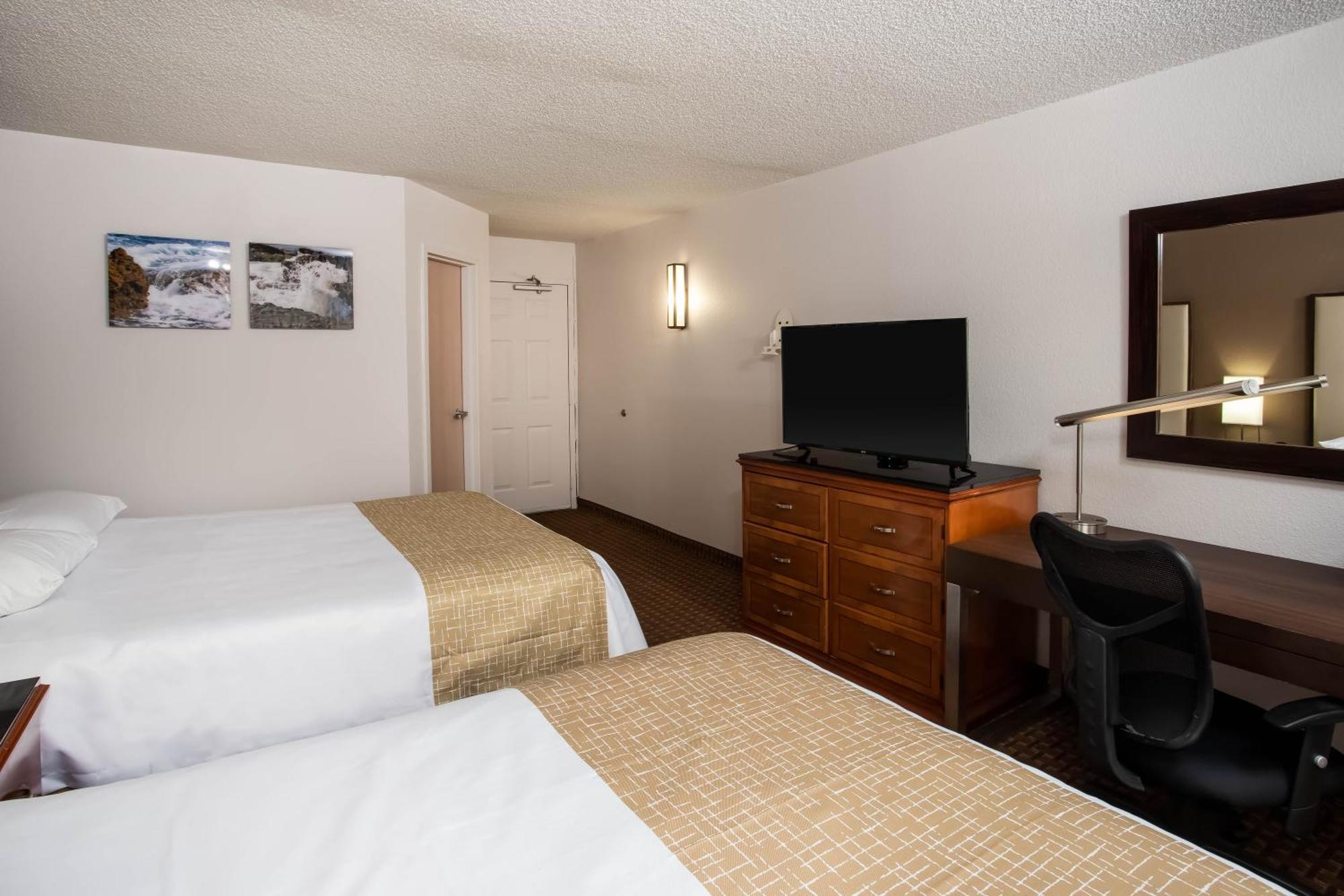 Travelodge By Wyndham Fort Wayne North Exterior foto